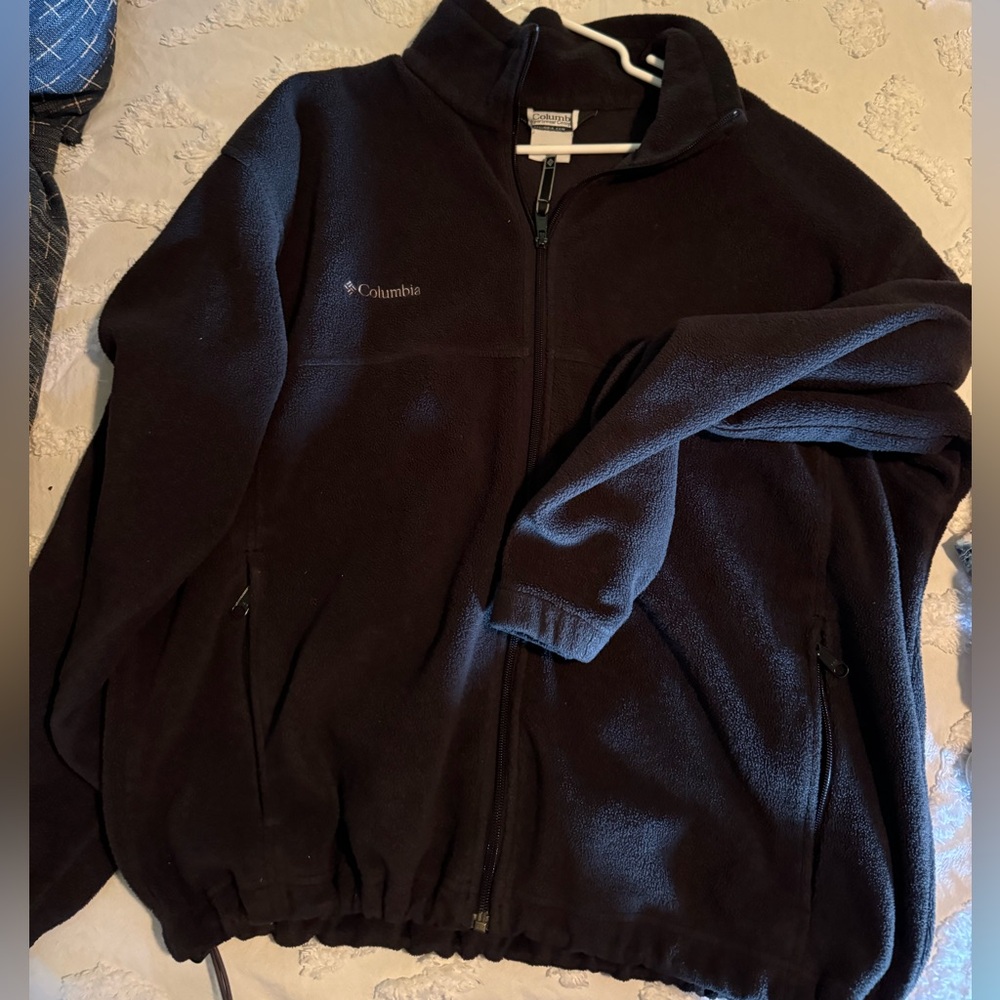 Columbia XL zip fleece with zip pockets